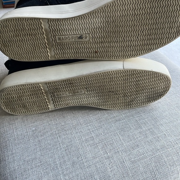 MARC FISHER BLACK DAIRE ANKLE BOOTIE / SNEAKERS size 10 - Picture 7 of 13